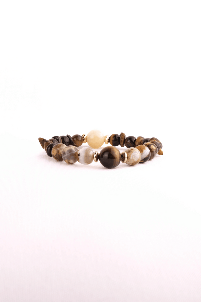 Håndlavet armbånd med kalcedon, tigerøje, leopard jaspis, 18K forgyldt messing og hæmatit – dansk design fra PAROL.