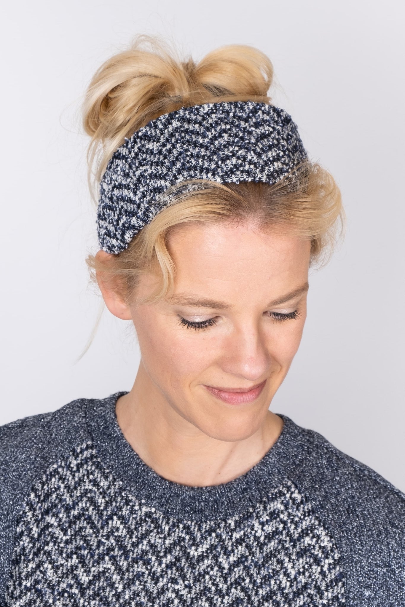 BÆREDYGTIG HÅRBÅND jacquard